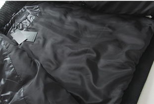 商務(wù)休閑新風(fēng)尚 LESMART冬新款拼接棉衣夾克評(píng)測(cè)